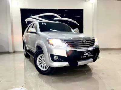 TOYOTA HILUX SW4 2.7 SR 4X2 16V FLEX 4P AUTOMÁTICO