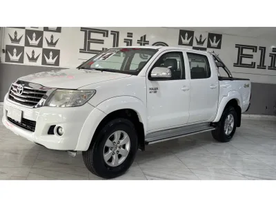 TOYOTA HILUX 2.7 SRV 4X4 CD 16V FLEX 4P AUTOMÁTICO
