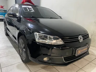 VOLKSWAGEN JETTA 2.0 COMFORTLINE 120CV FLEX 4P TIPTRONIC