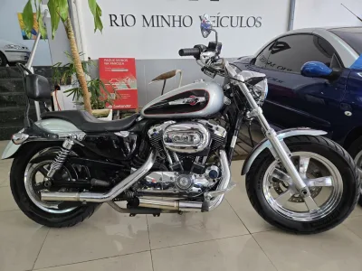 HARLEY-DAVIDSON XL 1200 CUSTOM