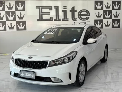 KIA CERATO 1.6 SX 16V FLEX 4P AUTOMÁTICO