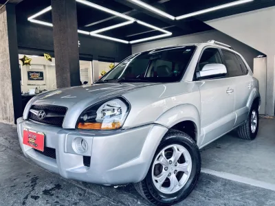 HYUNDAI TUCSON 2.0 MPFI GLS 16V 143CV 2WD FLEX 4P AUTOMÁTICO