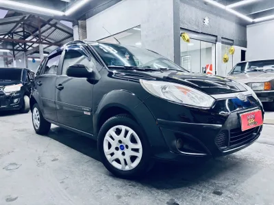 FORD FIESTA 1.6 MPI CLASS HATCH 8V FLEX 4P MANUAL
