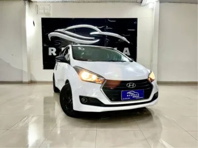 HYUNDAI HB20S 1.6 COMFORT PLUS 16V FLEX 4P AUTOMÁTICO